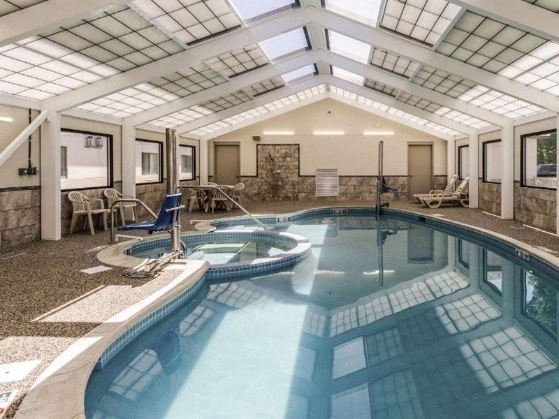 Comfort Inn & Suites West Springfield Eksteriør billede